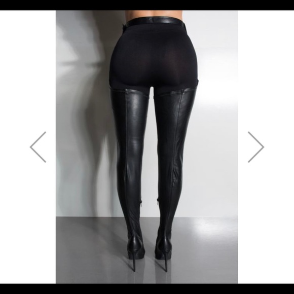 Brand New in Box Azalea Wang Westloop Thigh High Boot - Picture 4 of 4